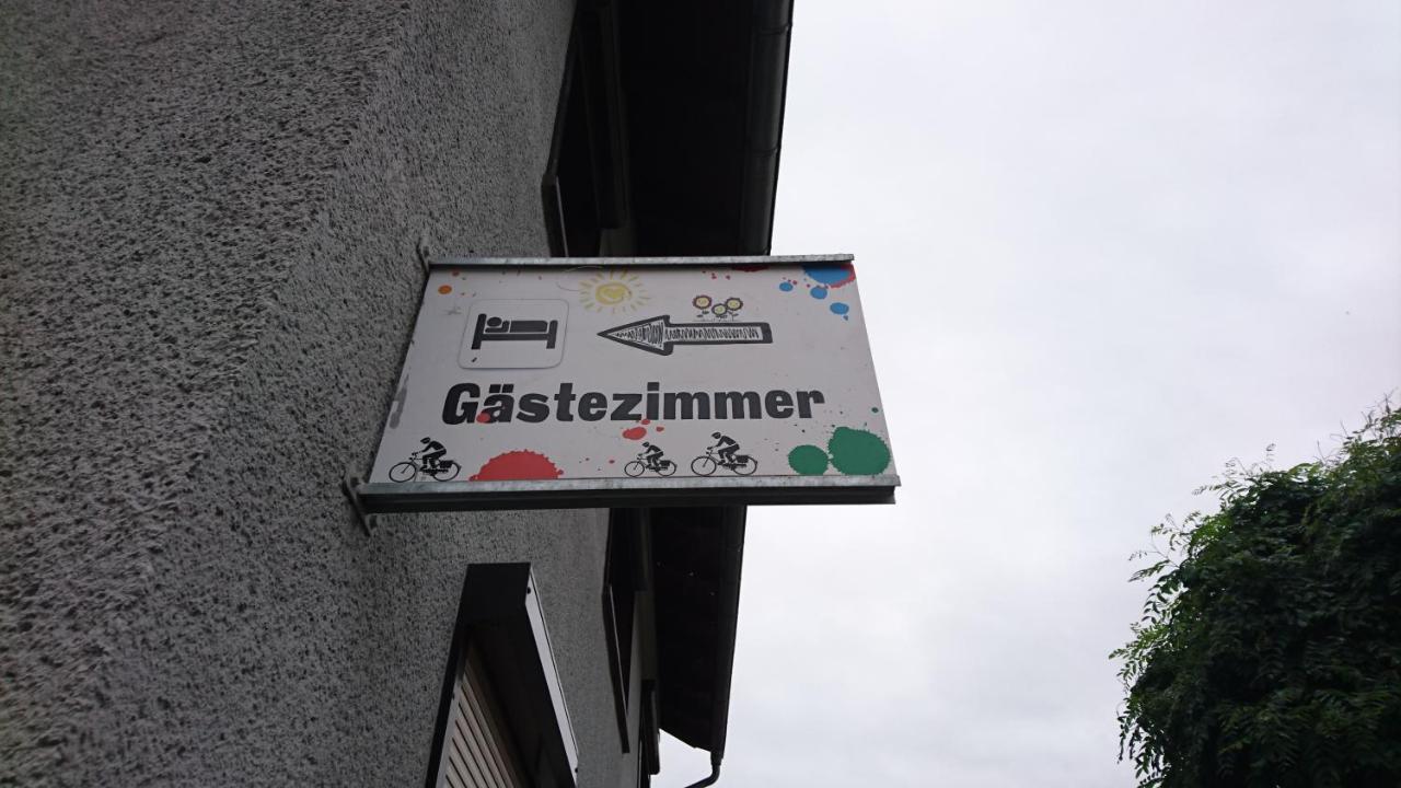 Gaestezimmer & Ferienwohnungen Thon Herbsleben Eksteriør bilde