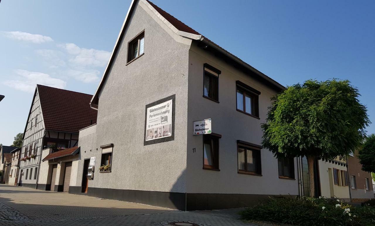 Gaestezimmer & Ferienwohnungen Thon Herbsleben Eksteriør bilde