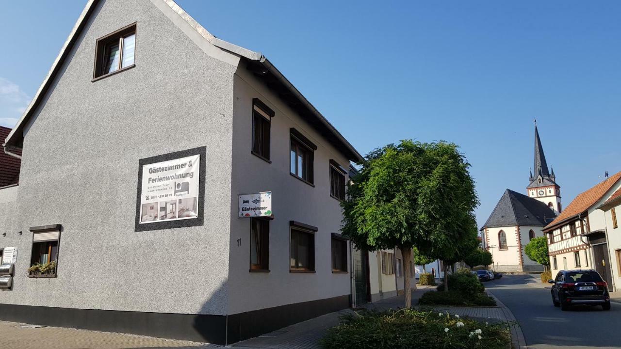 Gaestezimmer & Ferienwohnungen Thon Herbsleben Eksteriør bilde